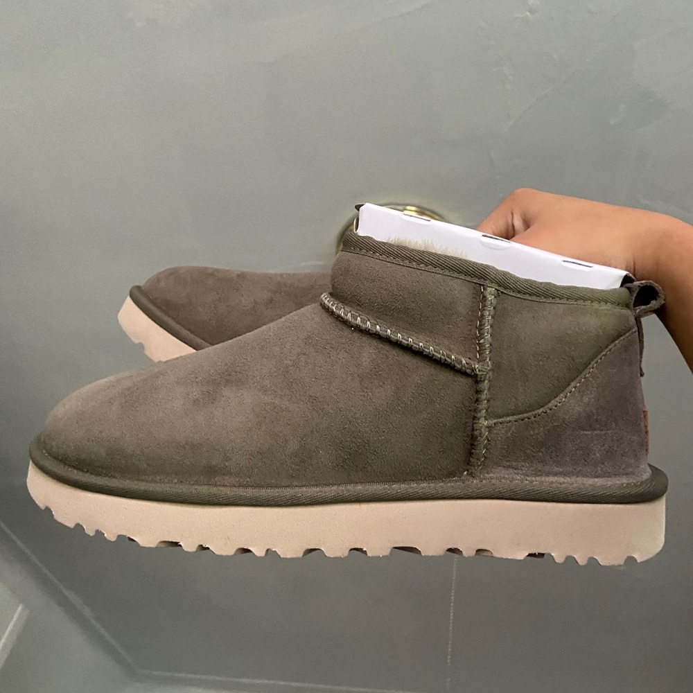 Classic Ultra Mini Ugg boots